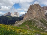 Th_dolomity446