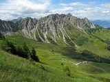 Vystupujeme na Glatthorn (1930 m) v pohorí Lechquellengebirge.