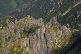 Z vrcholu Kriváňa pohľad dole do Kôprovej doliny