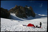 Náš stan na Col du Midi.