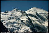 Mont Blanc a Mont Maudit z opačnej strany údolia.