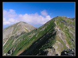 Impozantný Baníkov, vzdialenejšie Pachoľa (výhľad z vrcholu Prislop).