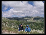 Výhľad na centrálnu časť spod vrcholu kopcu Mohorul (2337 m).