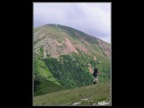 Pohľadný kopec Cãpãţîna (2094 m), traverzoval sa na južnú časť, odkiaľ sa pokračovalo smerom k Urşu (2124 m).