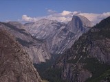 A pohľad na Yosemite Valley zhora