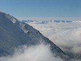 mraky nad Liptovom, vzadu Nízke Tatry