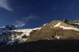 Tam zas trčí Glockner s naším pilierom.