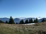 Sedlo Medzirozsutce  a výhľady na Tatry a Choč